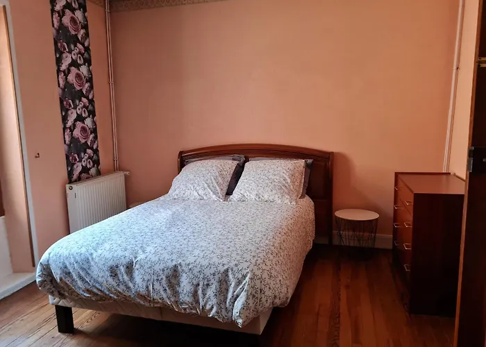 Semesterbostad Ouillypontain